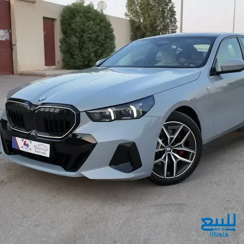 بي إم دبليو 520i إم سبورت 2026 رمادي شبه جديد