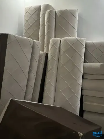 مجلس في حالة جيدة، ثلاث زوايا
