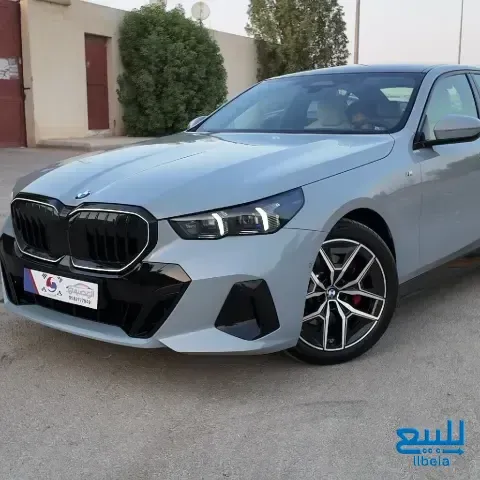 بي إم دبليو 520i إم سبورت 2026 رمادي شبه جديد