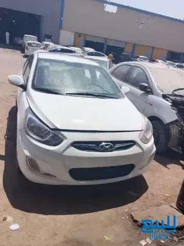هيونداي أكسنت 2013 بحالة ممتازة للبيع