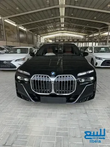 بي ام دبليو 735i موديل 2026 فل كامل